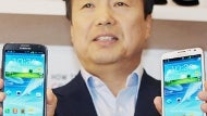 Samsung's JK Shin launches the Note II in Korea, says he's meeting with Google today