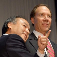 Softbank acquires 70% of Sprint for $20.1 billion: facts and repercussions