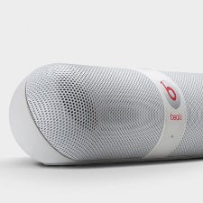 Beats Pill is "just what the Doctor ordered:" Bluetooth NFC speaker with pill-like design