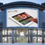 Third Apple Store opens in Beijing to long lines