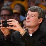 RIM CEO Heins brings a BlackBerry 10 handset courtside