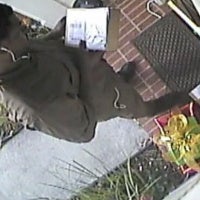 UPS delivery guy steals FedEx iPad delivery, but it all gets caught on camera