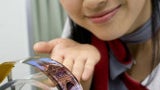 Sharp talks up its IGZO display technology at CES 2013, Apple said to be a "prime candidate"