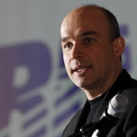 Former co-CEO Jim Balsillie sells full 5.1% stake in BlackBerry