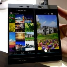 NEC Medias W hands-on
