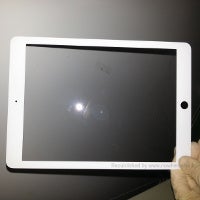 Apple iPad 5 front panel leaks with narrower iPad mini-like bezel?