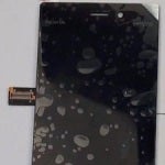 Video offers an in-depth look at the upcoming Nokia Lumia 928 screen assembly
