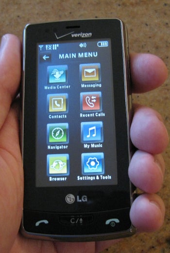 Hands-on Preview of the LG Versa