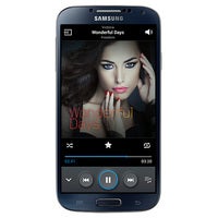 Does your Samsung Galaxy S4 have sound issues with some headphones?