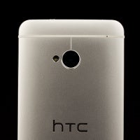 HTC rewards you for your patience: gifts $25 Google Play credit to HTC One first orderers