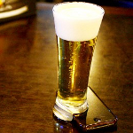 Here's a beer glass designed to keep you from staring at your phone