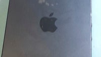 Possible iPhone 5S prototype pictured with larger battery, dual LED flash