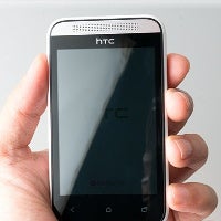 Cute overload: HTC Desire 200 images and samples surface
