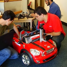 Big accessories: researchers create a self-driving car guided only by a Galaxy S II