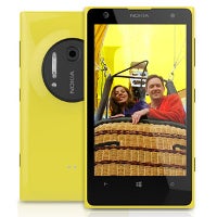 Nokia Lumia 1020 goes up for pre-order on AT&T