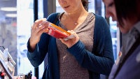Smartphone shipments to hit 1.7 billion units by 2017