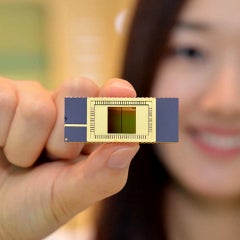 Samsung first with 'stacked' V-NAND memory, 2014 flagships could start off with 128 GB of storage