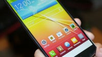 LG G2 hands-on video