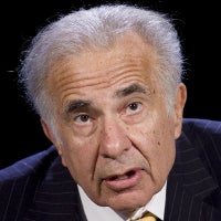 Icahn speaks to Cook, wants Apple to buy back shares