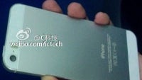 iPhone 5, 5S and 5C sit for a family portrait, alleged pricing also leaks out