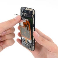 Motorola Moto X gets the teardown treatment and shows off the X8 SoC