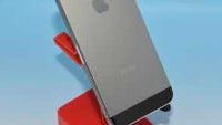 New iPhone 5S photos show us a graphite-colored version