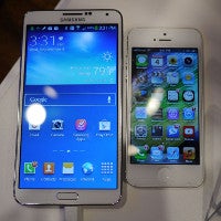 Samsung Galaxy Note 3 Vs Apple Iphone 5 First Look Phonearena