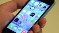 "C" sick? 15 second video shows lock screen, home screen and browser of Apple iPhone 5C