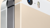 Carrier activation figures confirm that Apple iPhone 5s trounced the Apple iPhone 5c over the launch weekend