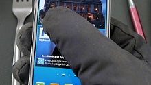 Ski winter? Phone displays that can be used with gloves and nails
