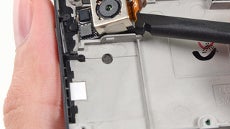 Nexus 5 teardown marks nice 8/10 repairability score, just don't drop it face down