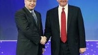Nokia shareholders okay Microsoft deal