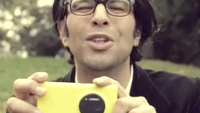 Nokia France promotes Nokia Lumia 1020 as the 'shoot first, zoom later' phone