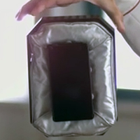 Honda creates smartphone case with air bags