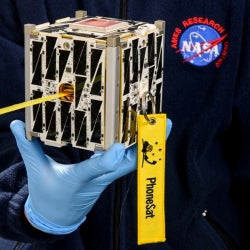 NASA sends another cheap Android-powered satellite in space, makes it dial home