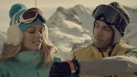 New ad shows you how the Samsung Galaxy Gear can help you get the girl