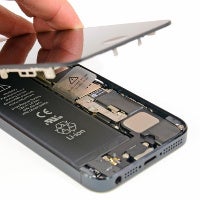Apple iPhone 5s battery life test completed: beats Galaxy S4 and Nexus 5, but far from perfect
