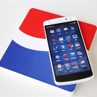 Pepsi edition Oppo N1 shown in sweet detail