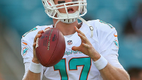 NFL Mobile app for Windows Phone is updated to fix a bug that shut it down like the Dolphin offense