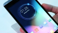 6.8 inch Hisense X1 smartphone expected to loom over other handsets in the U.S. by Q2