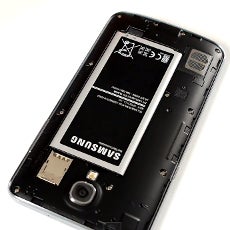 Galaxy S5 might sport a new type of Li-ion battery with 2900 mAh capacity and rapid charging