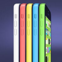 Stats show that the Apple iPhone 5c is driving buyers to the Apple iPhone 5s
