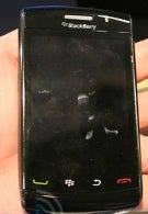 More pictures of BlackBerry Storm 2; SurePress is sure gone