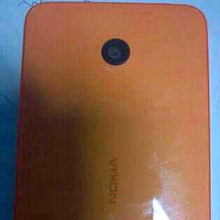 Nokia X (Normandy) Android phone poses for the camera again