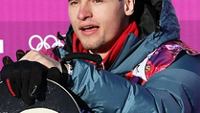 2000 messages crash Olympic snowboarder's Apple iPhone