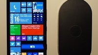 Microsoft offering a free Nokia wireless charging plate with the purchase of new Nokia Lumia Icon