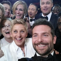 Ellen's Samsung Galaxy Note 3 sends out the most popular tweet in history