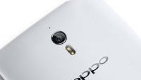 Oppo Find 7: is the higher price worth the same performance?