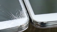 Samsung Galaxy S5 and Samsung Galaxy S4 battle it out in drop test