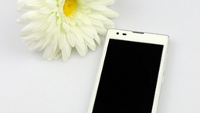 Value-priced Xiaomi Redmi now available in white for China Mobile
